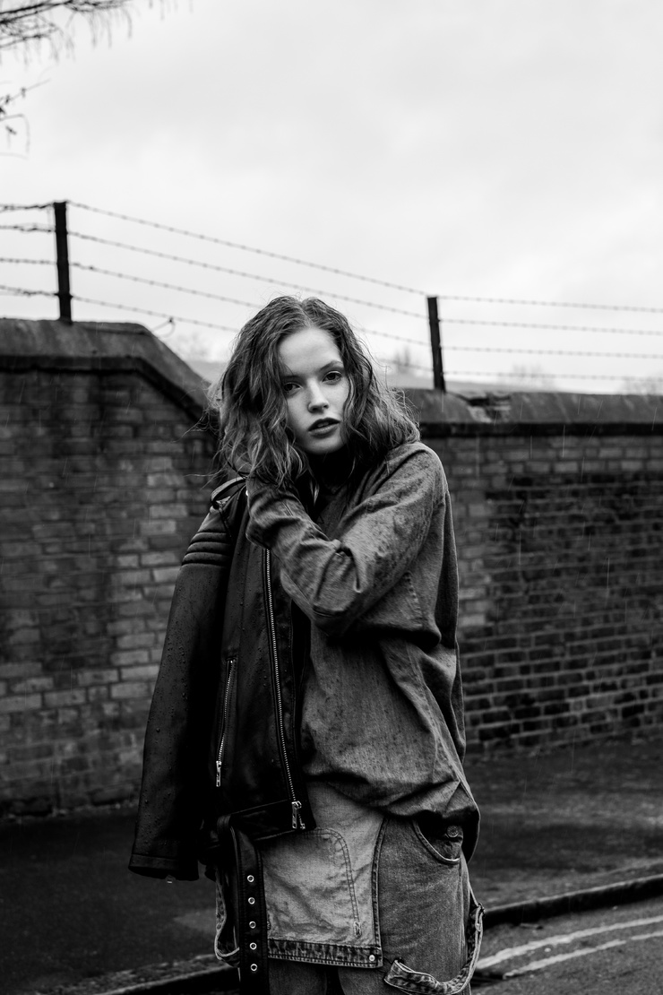 Ellie Bamber Ellie Bamber