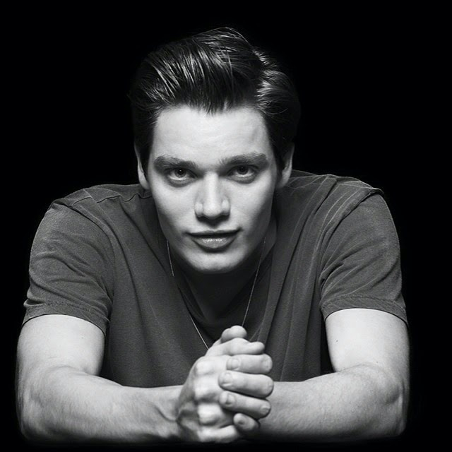 Dominic Sherwood