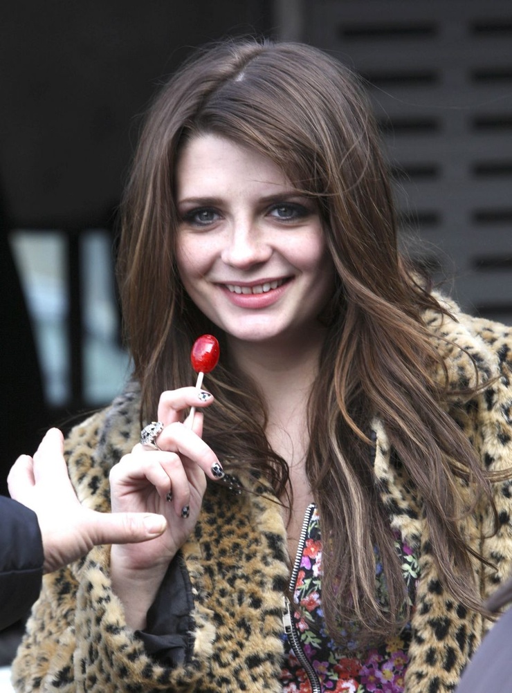 Mischa Barton Mischa Barton