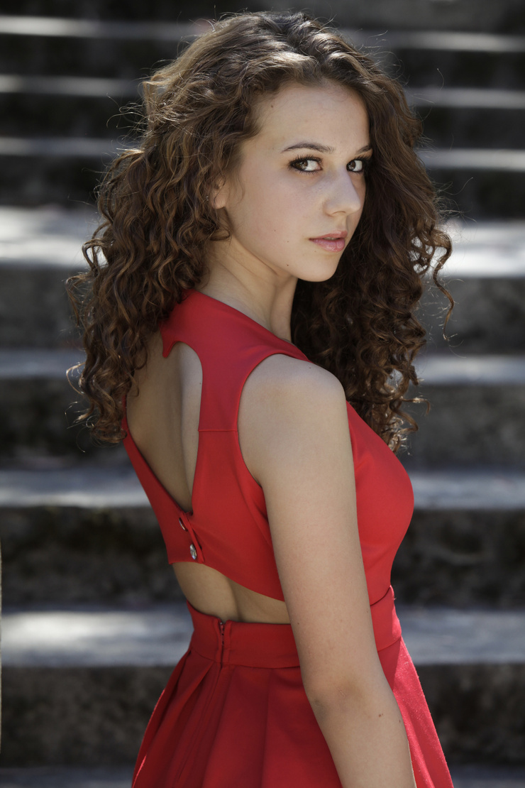 Annabella Mineghino Annabella Mineghino