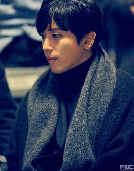 Picture of Yong-hwa Jung