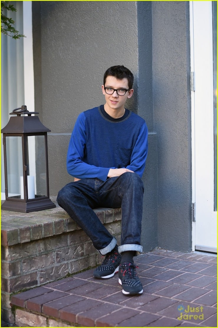 Asa Butterfield