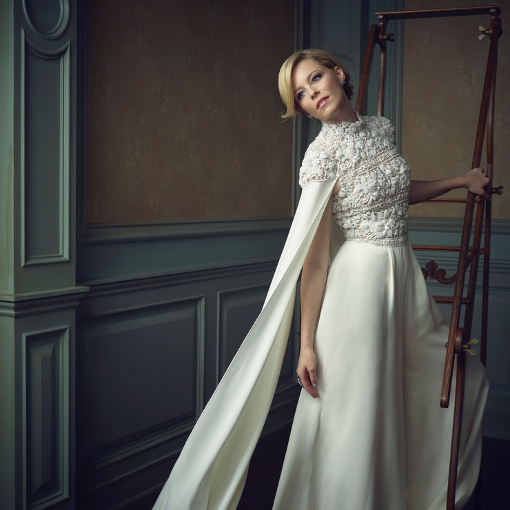 Elizabeth Banks Elizabeth Banks