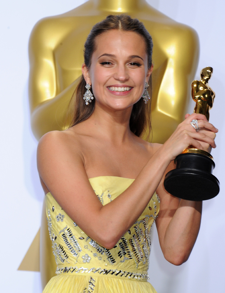 Alicia Vikander