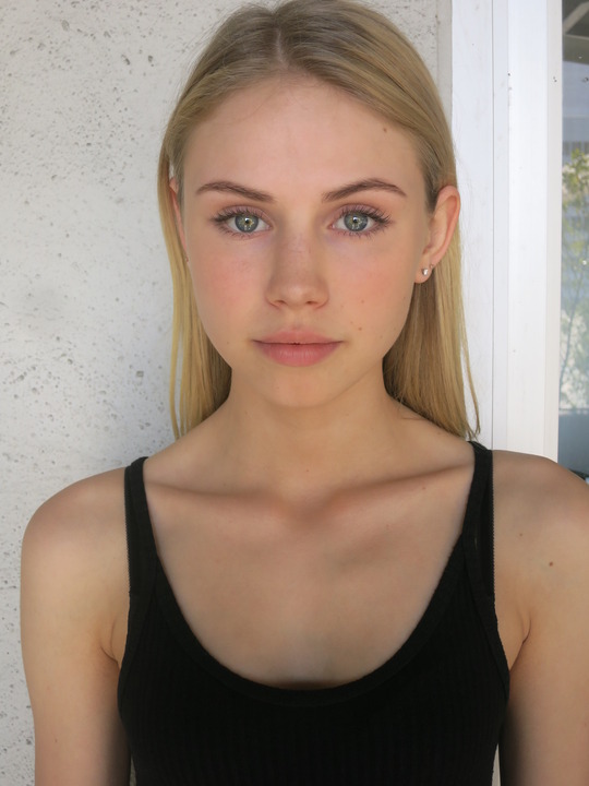 Scarlett Leithold Scarlett Leithold