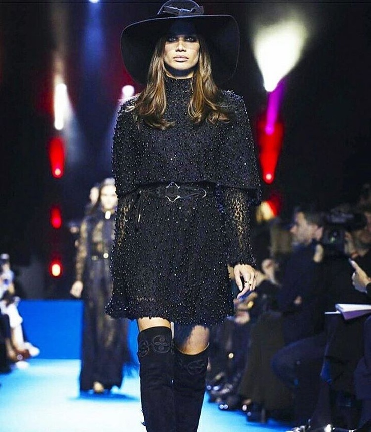 Sara Sampaio Sara Sampaio