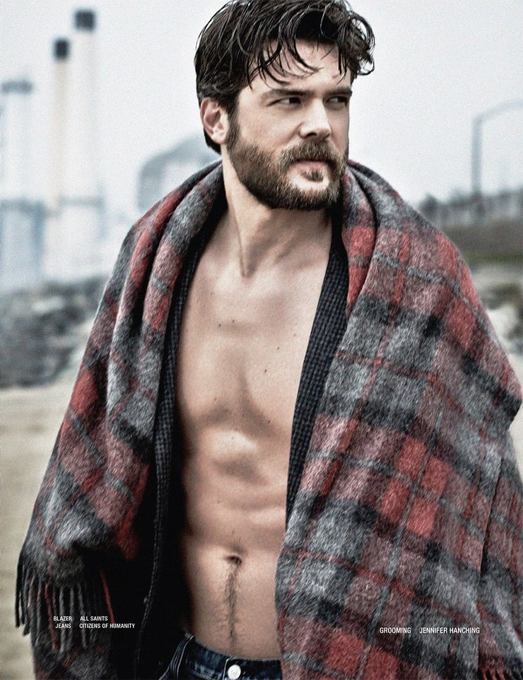 Charlie Weber