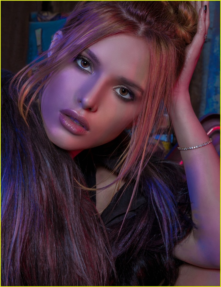 Bella Thorne Bella Thorne