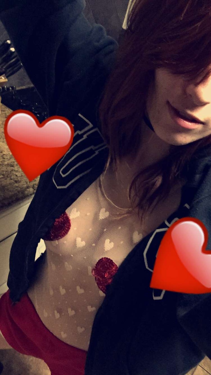 Dani Thorne Dani Thorne