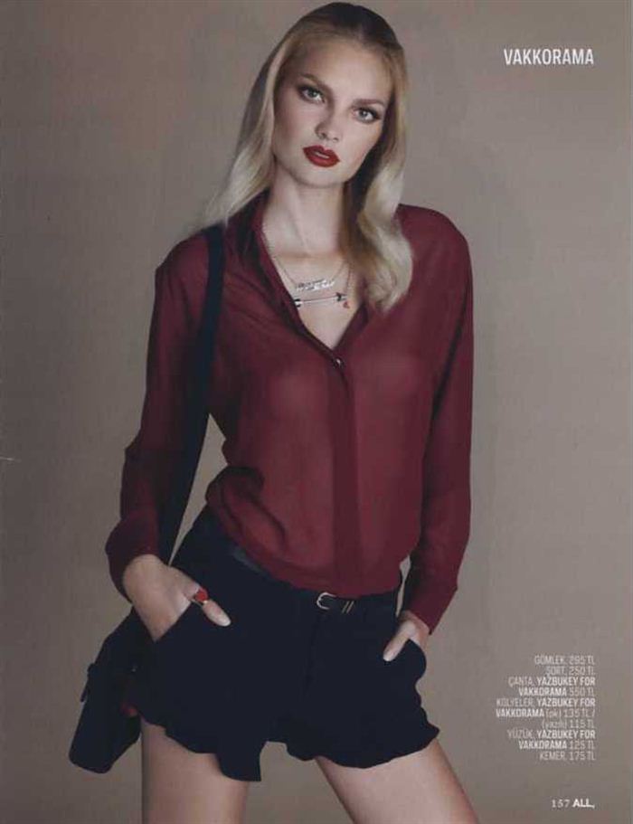 Denisa Svobodova Denisa Svobodova