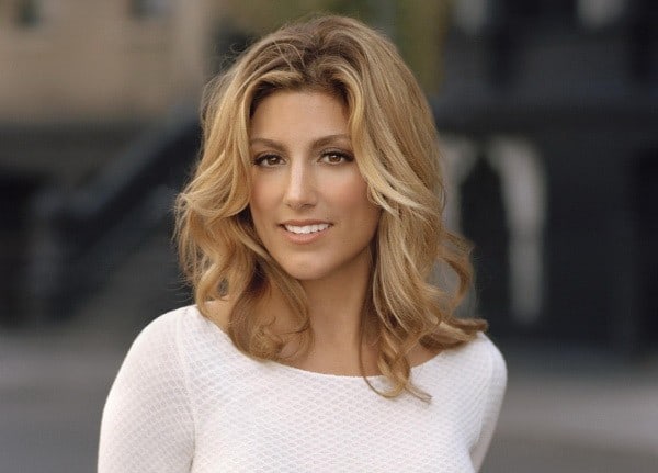 Jennifer Esposito