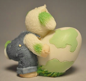 Mary's Moo Moos - Cow With Green Egg