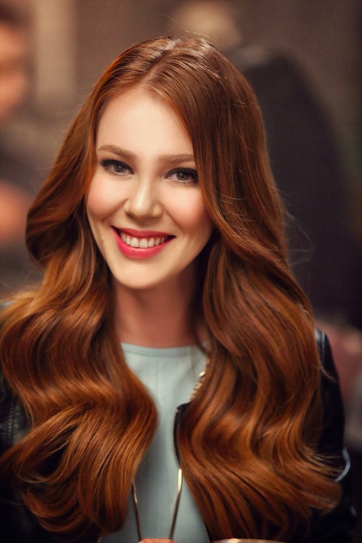 Elçin Sangu Elçin Sangu