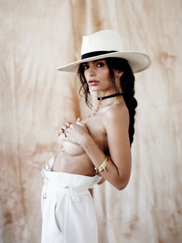 Emily Ratajkowski Emily Ratajkowski